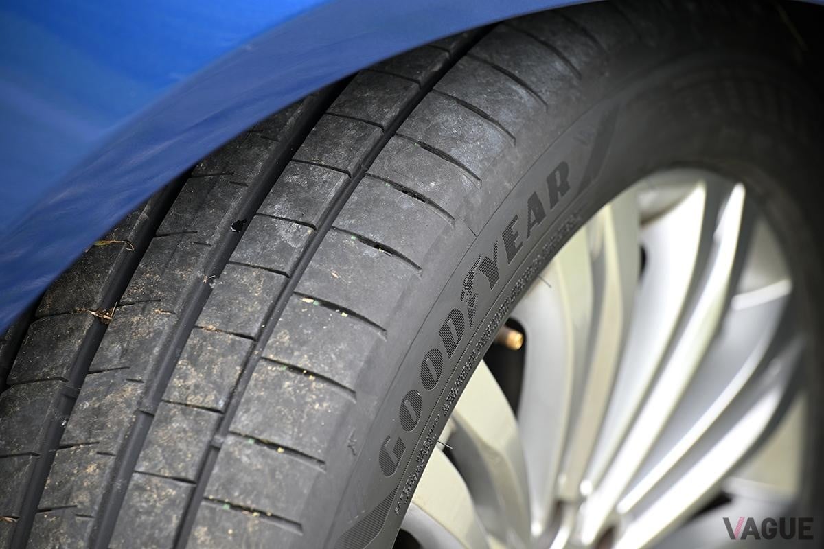 グッドイヤーの新商品「イーグルF1アシメトリック6」