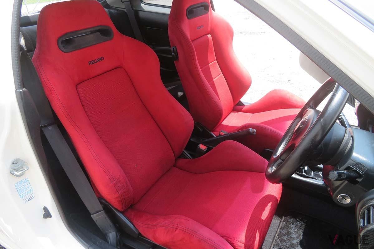 米国オークションに登場した1996年式ホンダ「インテグラ・タイプR」のインテリア