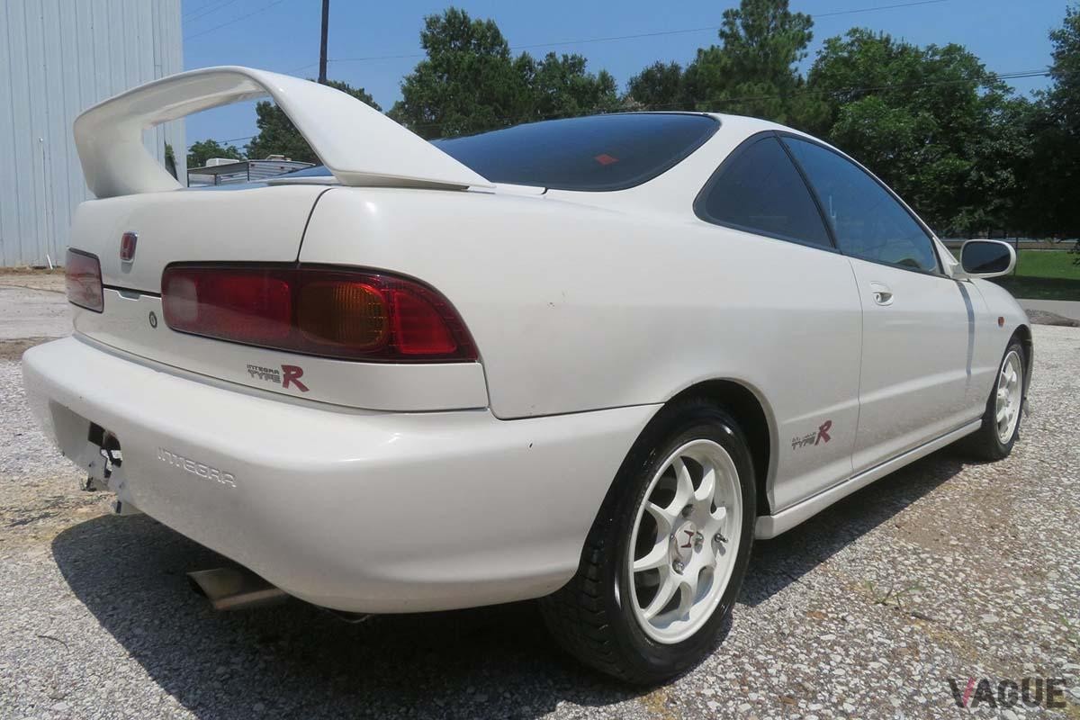 米国オークションに登場した1996年式ホンダ「インテグラ・タイプR」のインテリア