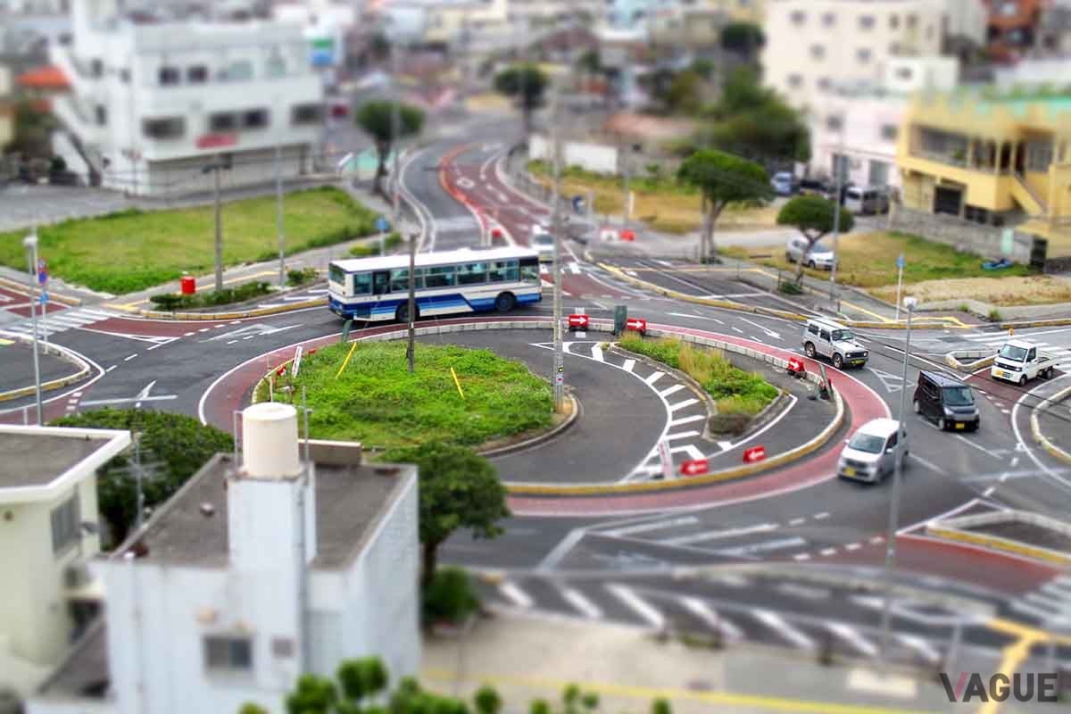 日本にあるラウンドアバウトの一例