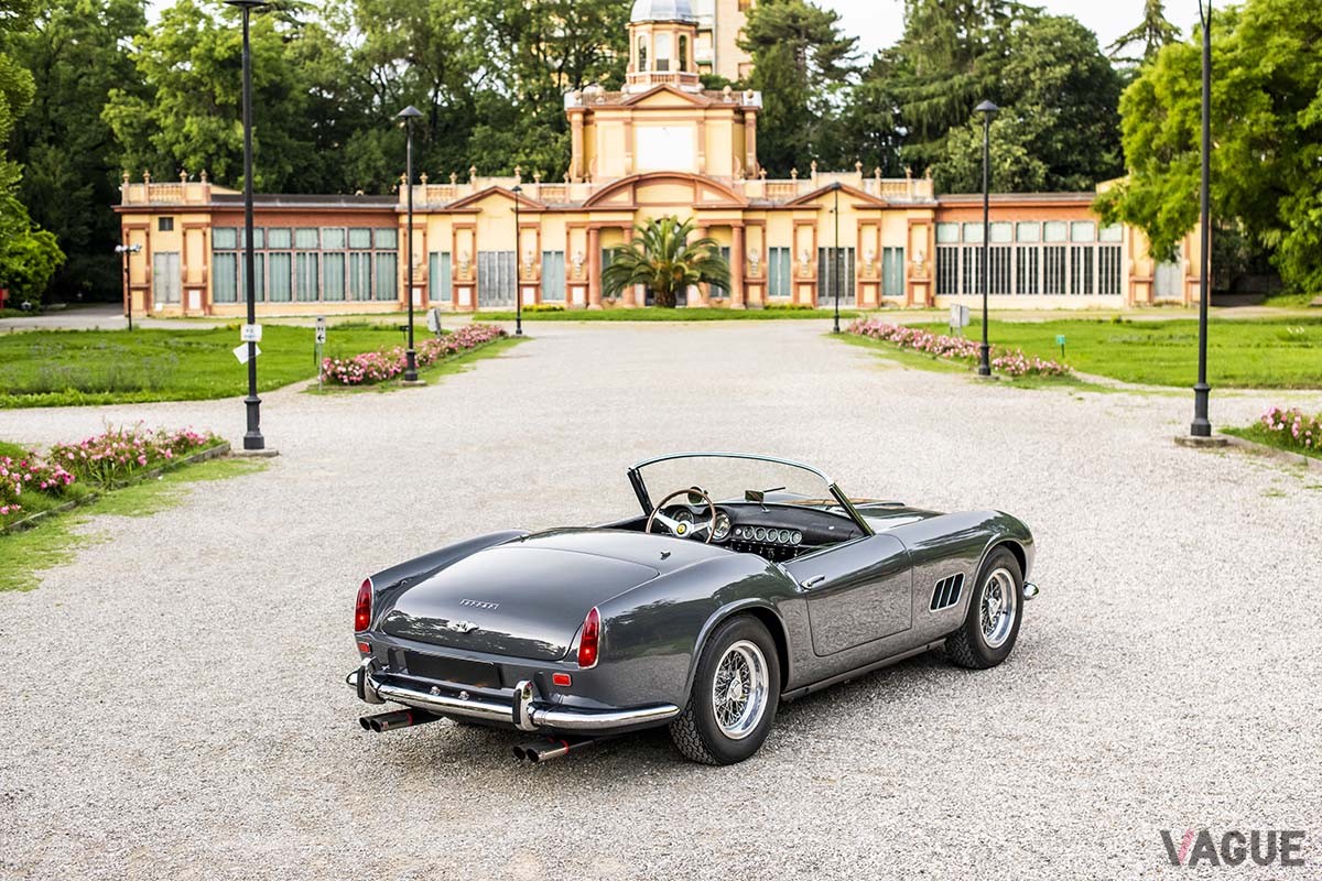 オークションに出品中の1960年製フェラーリ「250GT SWBカリフォルニア スパイダーbyスカリエッティ」 Remi Dargegen ©2024 Courtesy of RM Sotheby's