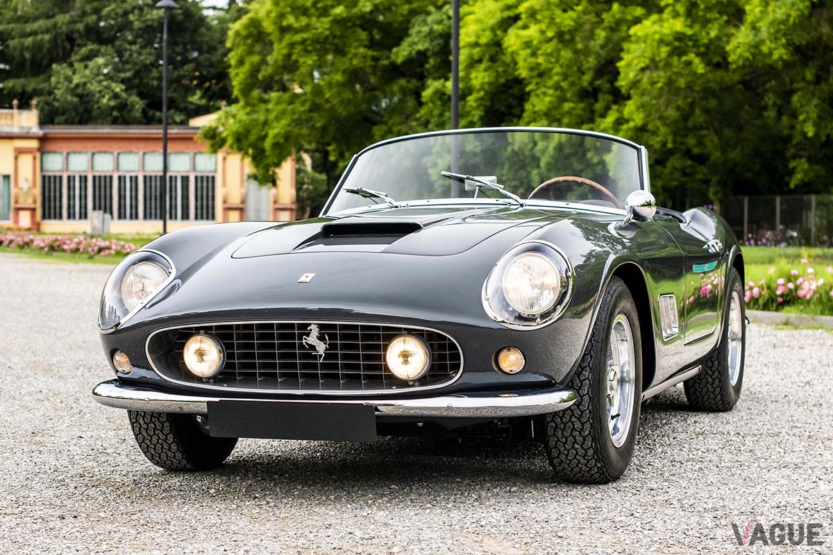 オークションに出品中の1960年製フェラーリ「250GT SWBカリフォルニア スパイダーbyスカリエッティ」 Remi Dargegen ©2024 Courtesy of RM Sotheby's