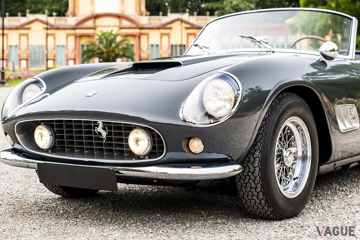 オークションに出品中の1960年製フェラーリ「250GT SWBカリフォルニア スパイダーbyスカリエッティ」 Remi Dargegen ©2024 Courtesy of RM Sotheby's