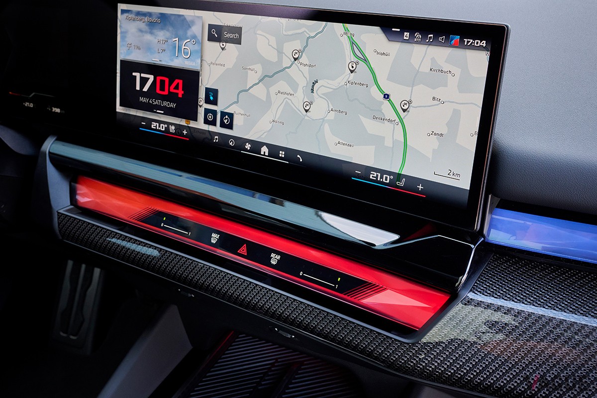 BMW新型「i5ツーリング M60 xドライブ」のインテリア