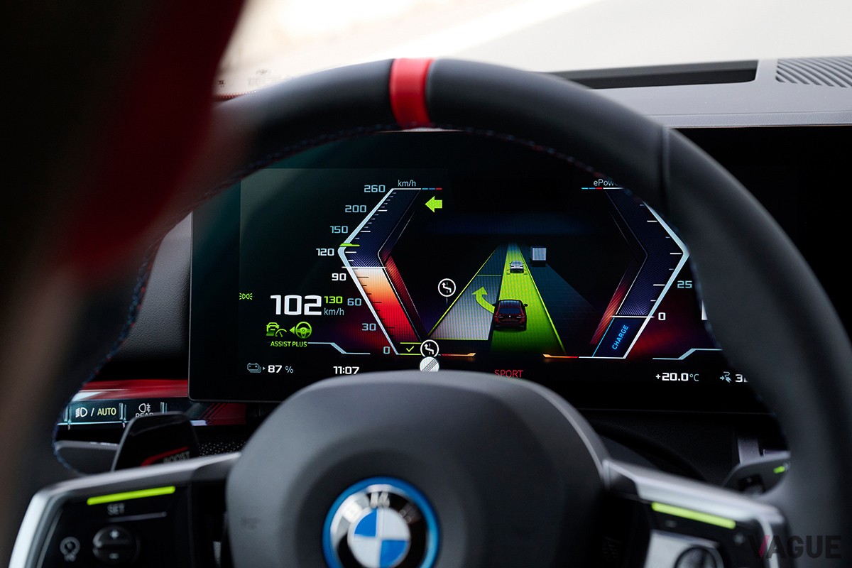 BMW新型「i5ツーリング M60 xドライブ」のインテリア