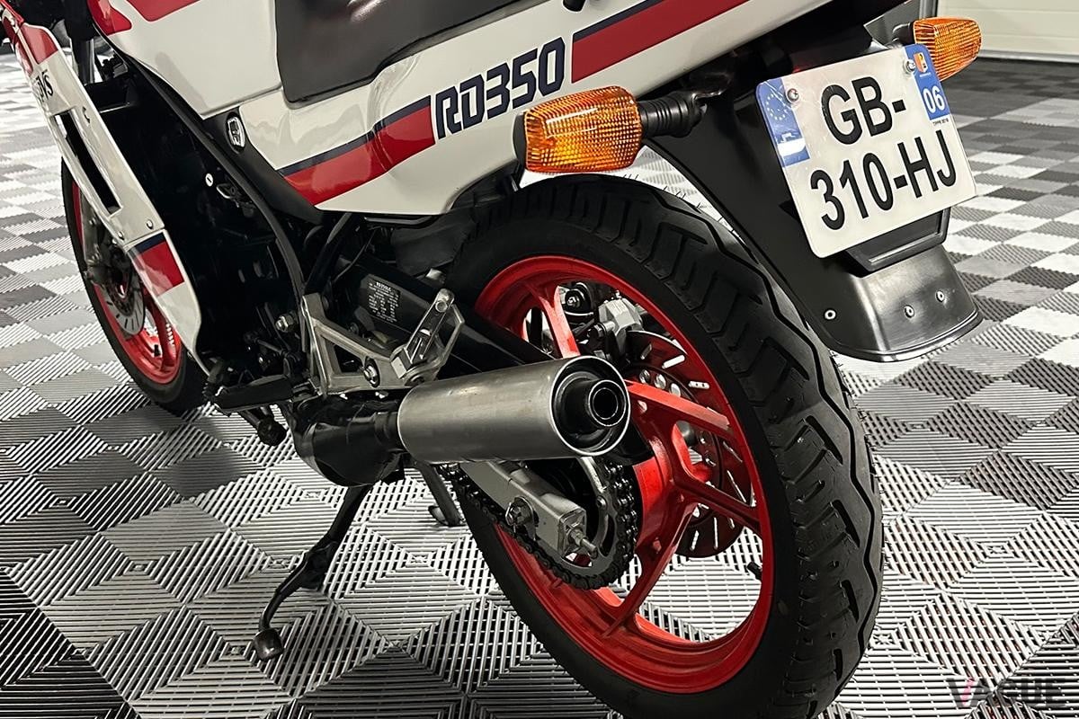 欧州のオークションに登場した1987年製ヤマハ「RD350」