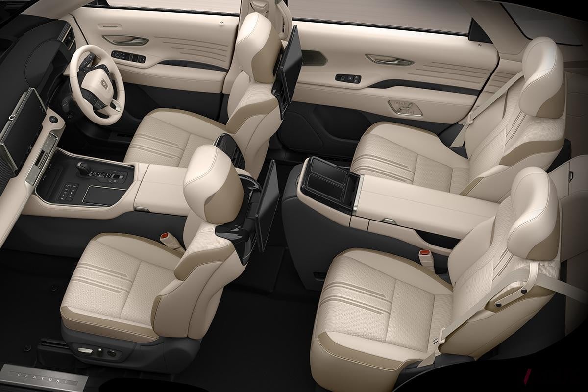 トヨタ新型「センチュリー」SUVタイプのインテリア