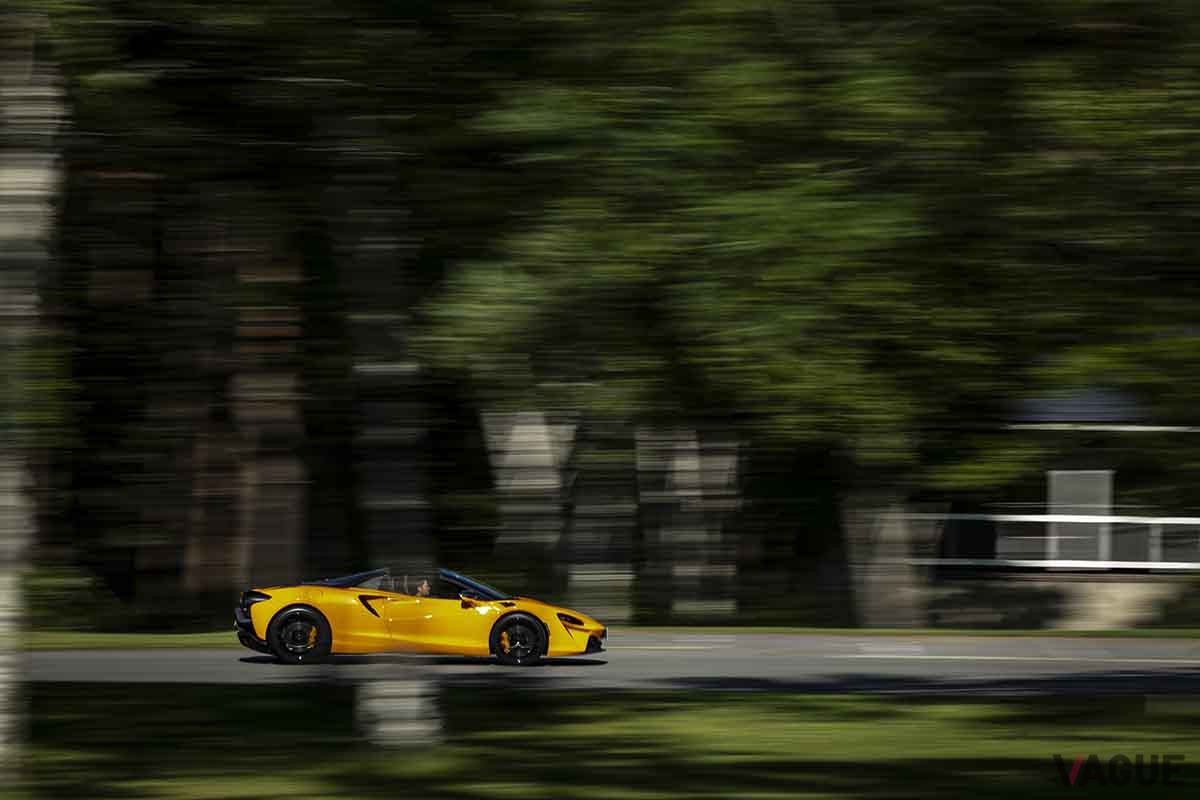 マクラーレン新型「アルトゥーラ・スパイダー」