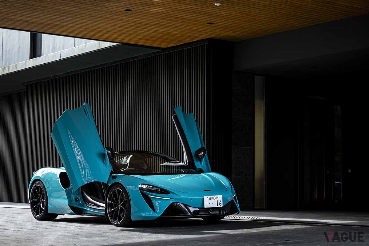 マクラーレン新型「アルトゥーラ・スパイダー」