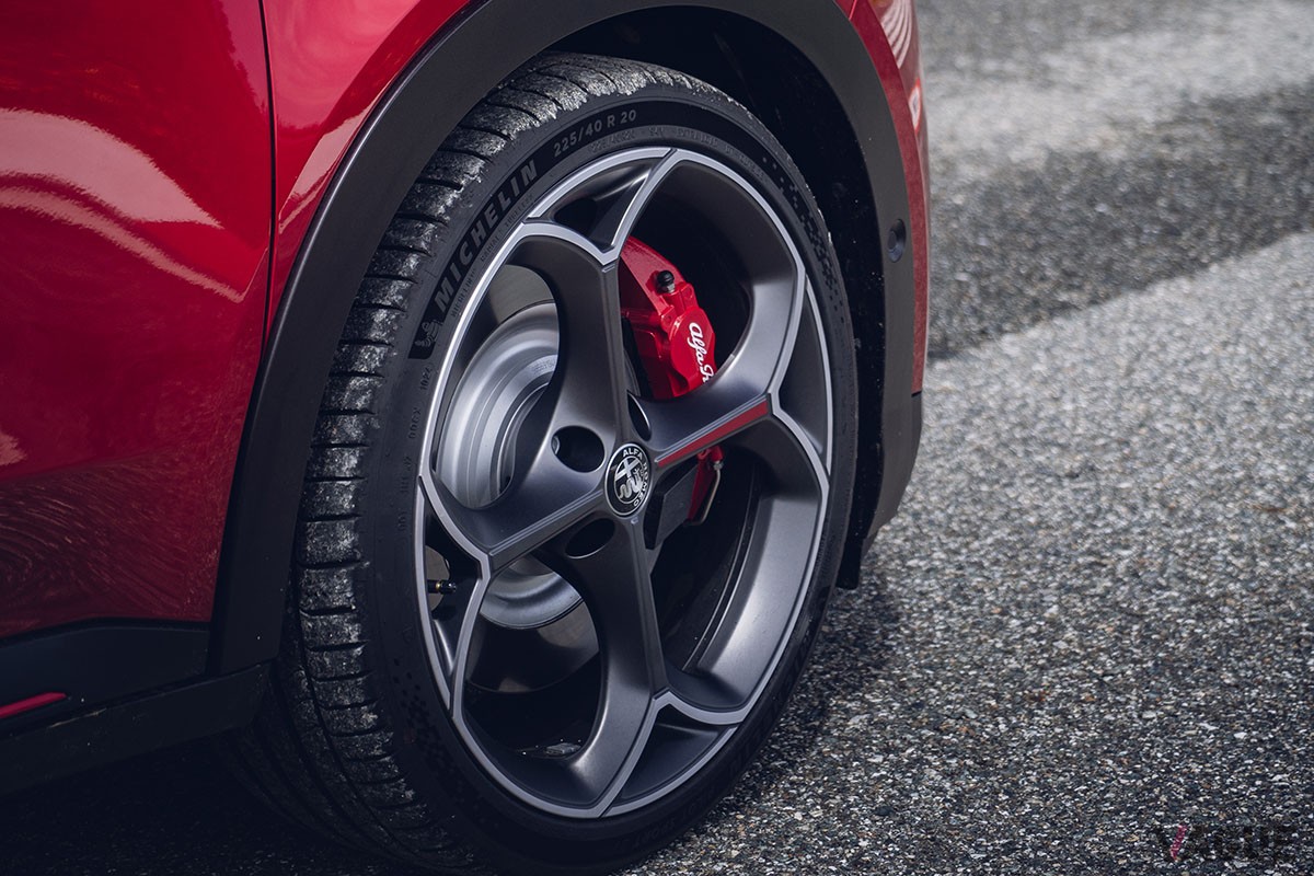 アルファ ロメオ「ジュニア・エレットリカ280ヴェローチェ」