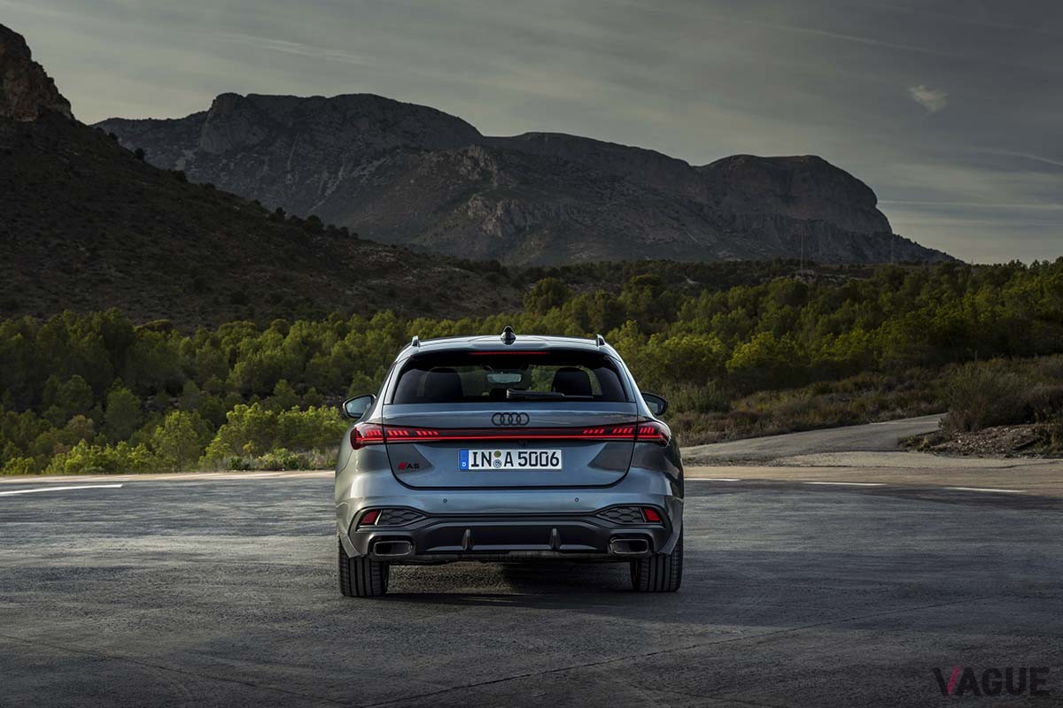 アウディ新型「A5アバント」
