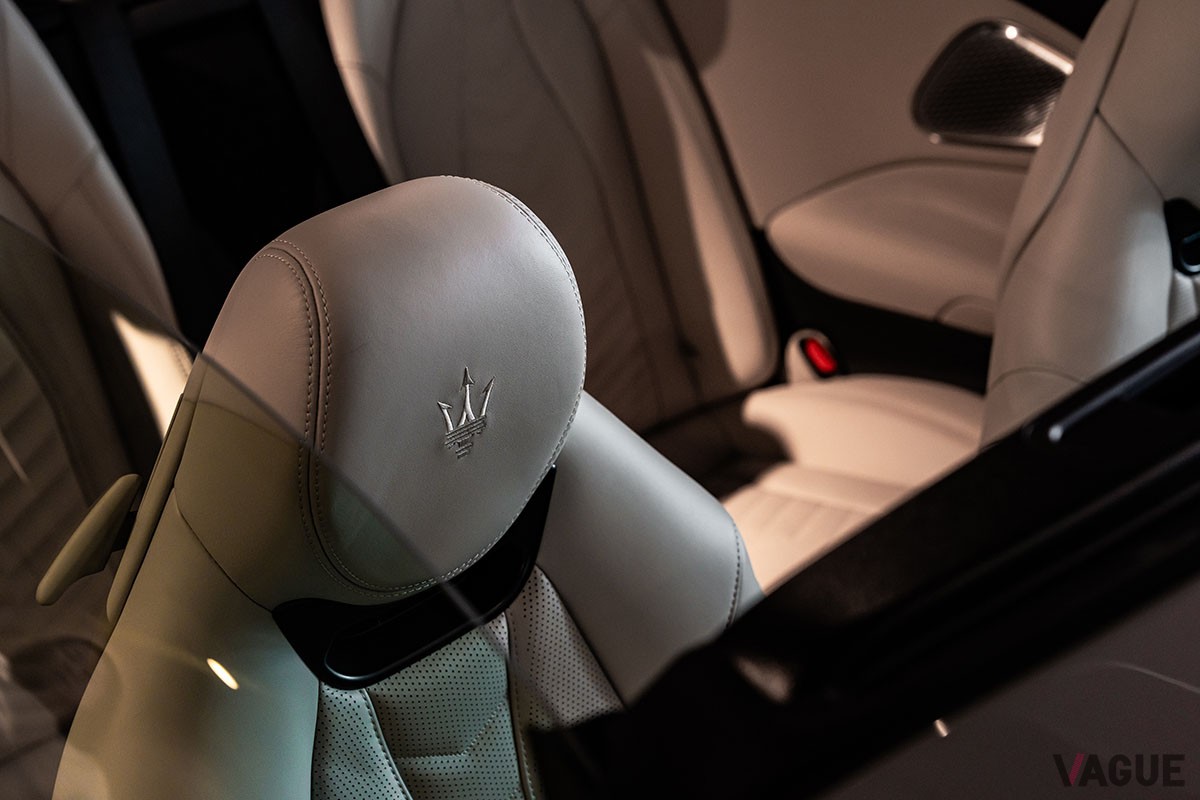 日本初公開を果たしたマセラティの美しい4シーターオープン新型「グランカブリオ」