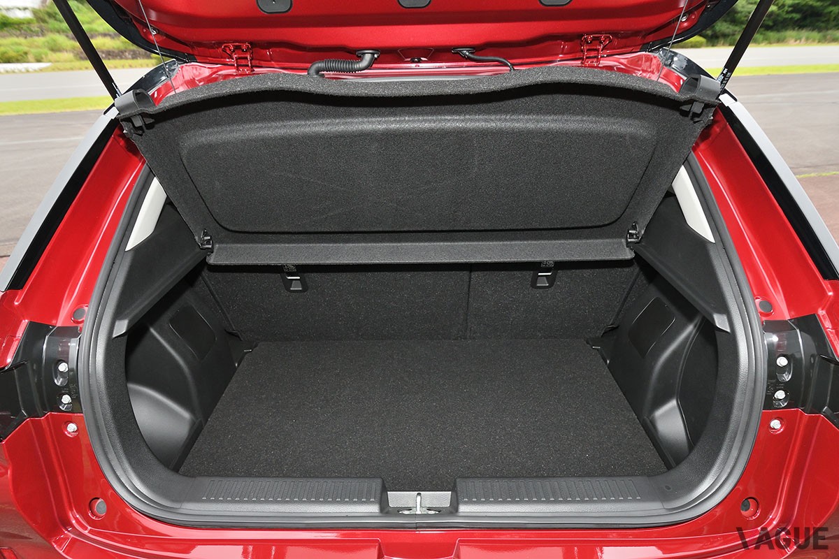 スズキの新コンパクトSUV「フロンクス」のプロトタイプ
