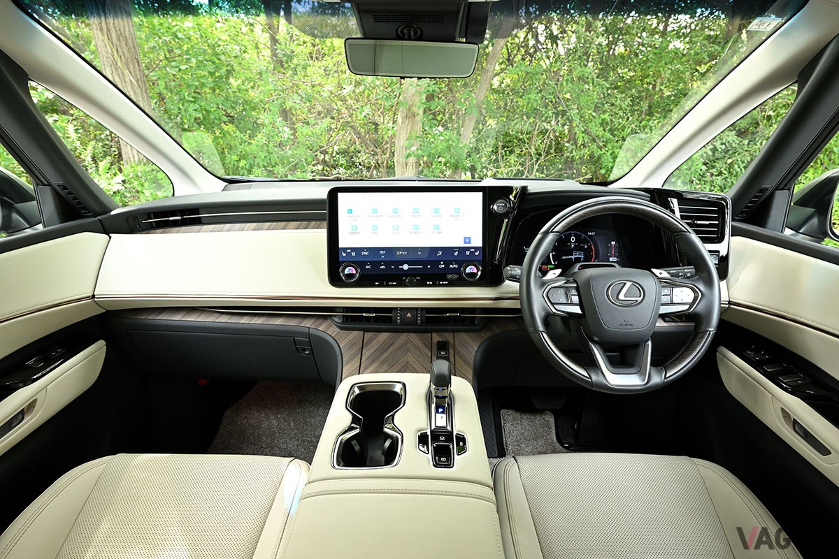 レクサス新型「LM」