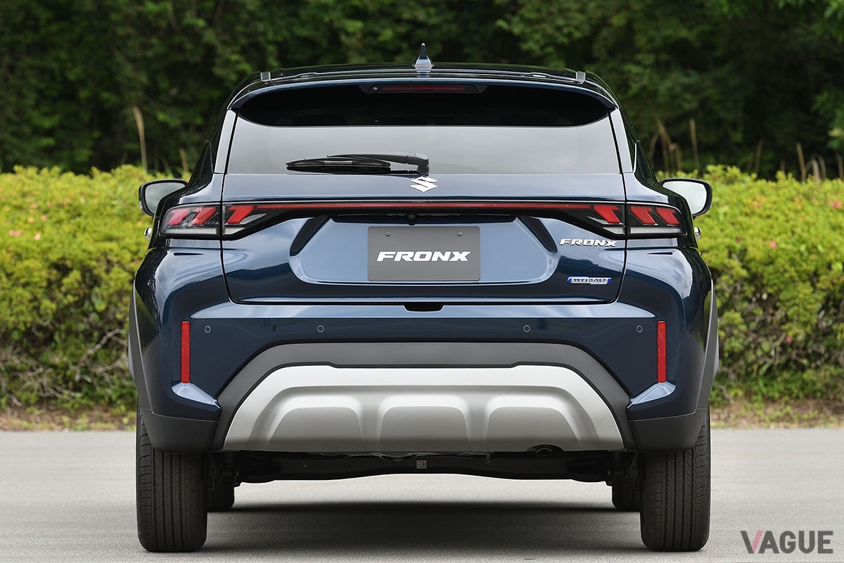 スズキの新コンパクトSUV「フロンクス」のプロトタイプ