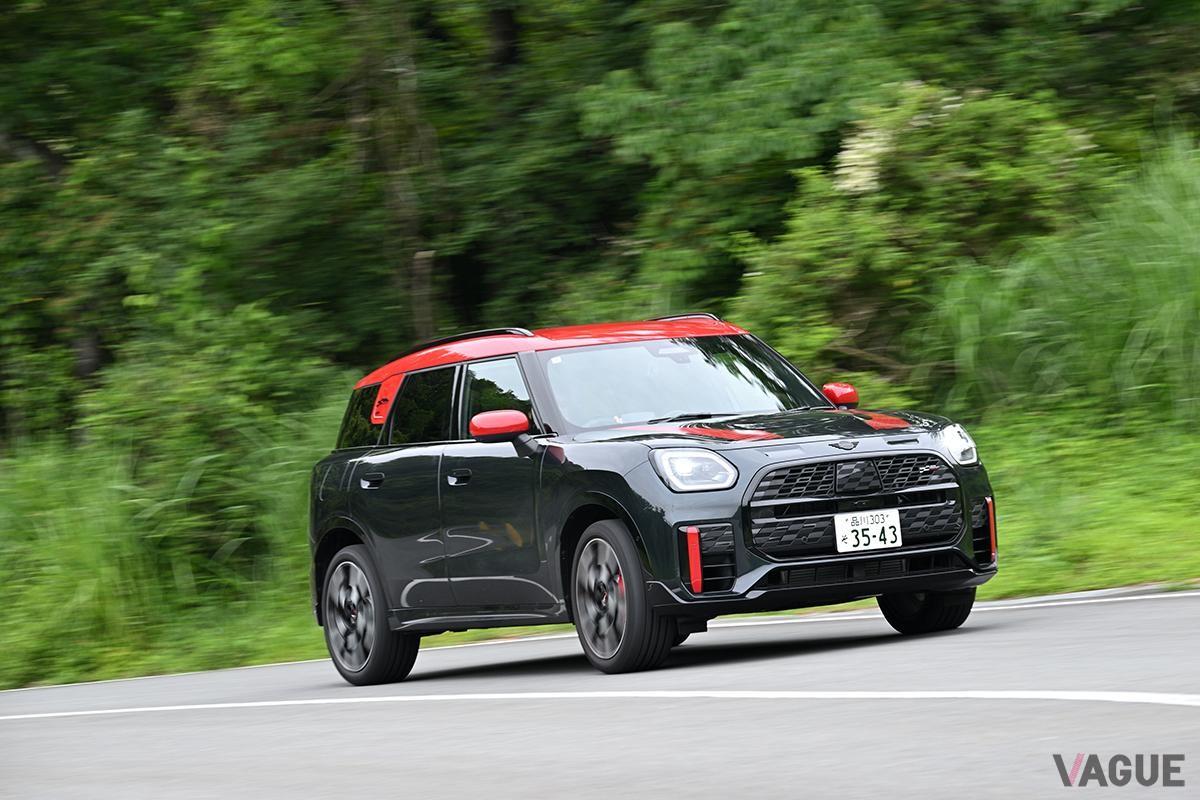 新型「ミニ・ジョンクーパーワークス・カントリーマン」の走り