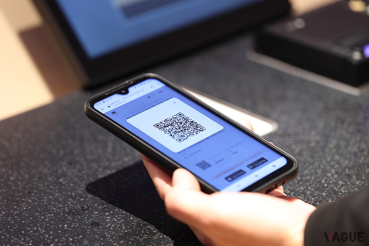 変なホテルエクスプレス名古屋 伏見駅前　エクスプレスチェックイン