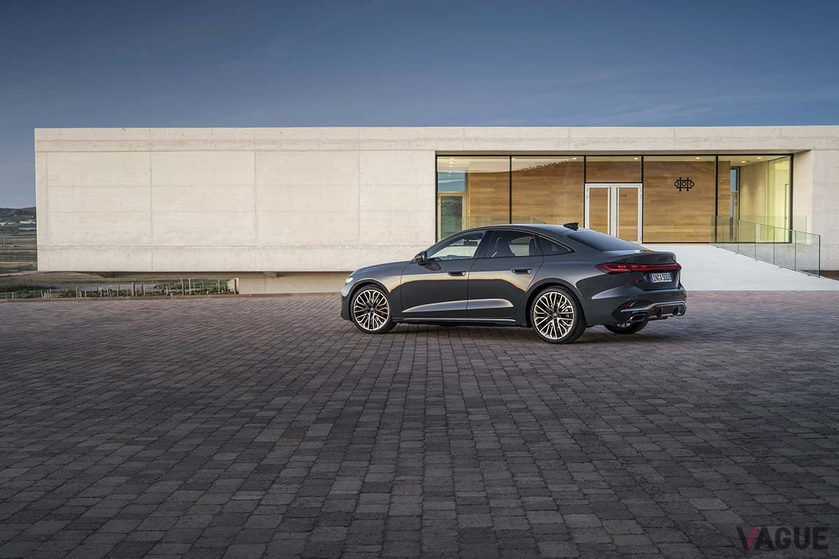 アウディ新型「A5セダン」