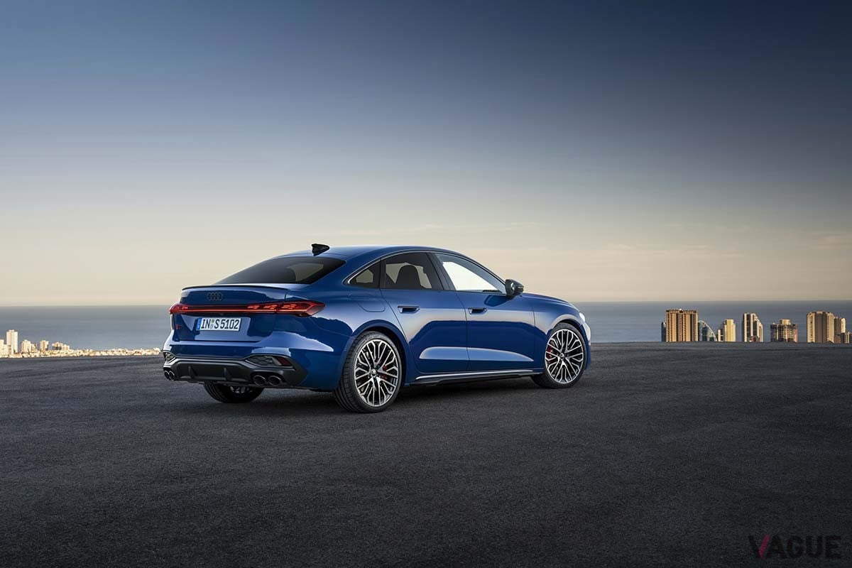 アウディ新型「S5セダン」