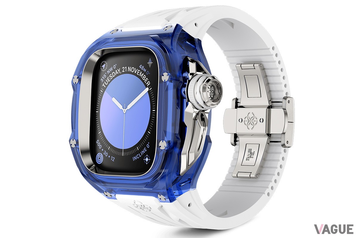 「CRYSTAL III EDITION　49MM」。爽やかな新色Sapphire Blueが仲間入り