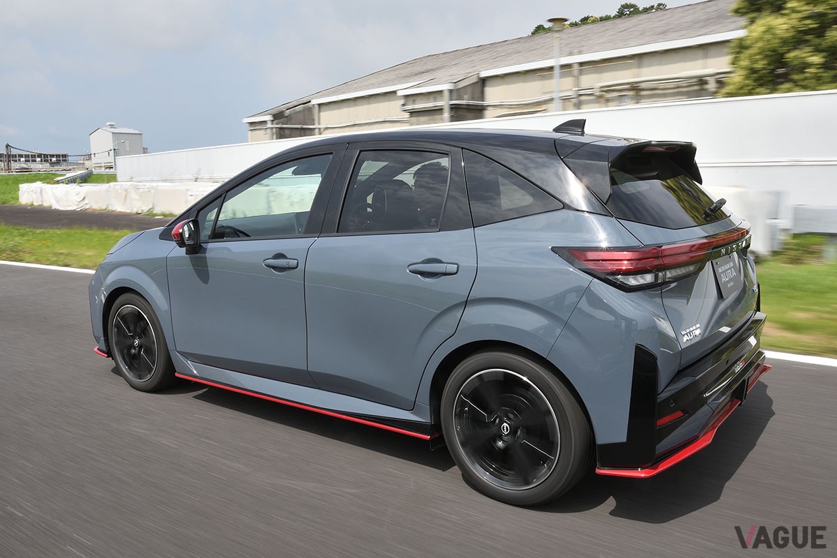 日産「ノート オーラNISMO tuned e-POWER 4WD」