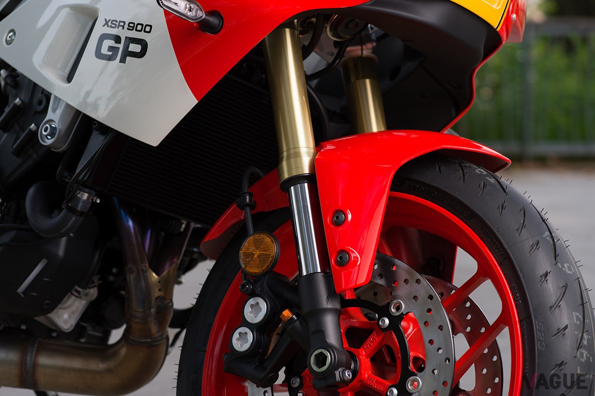 スマッシュヒットを記録しているヤマハ「XSR900 GP」