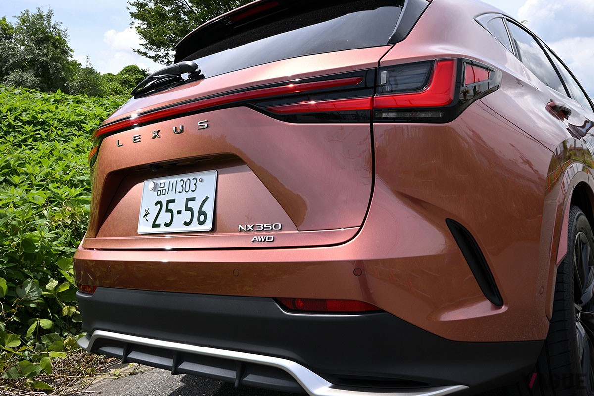 レクサス新型「NX350“Fスポーツ”」