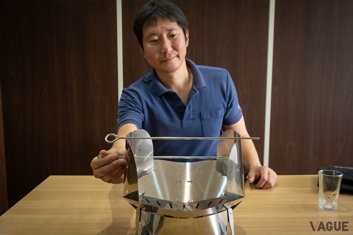 風の強い日には風防を立てて完成