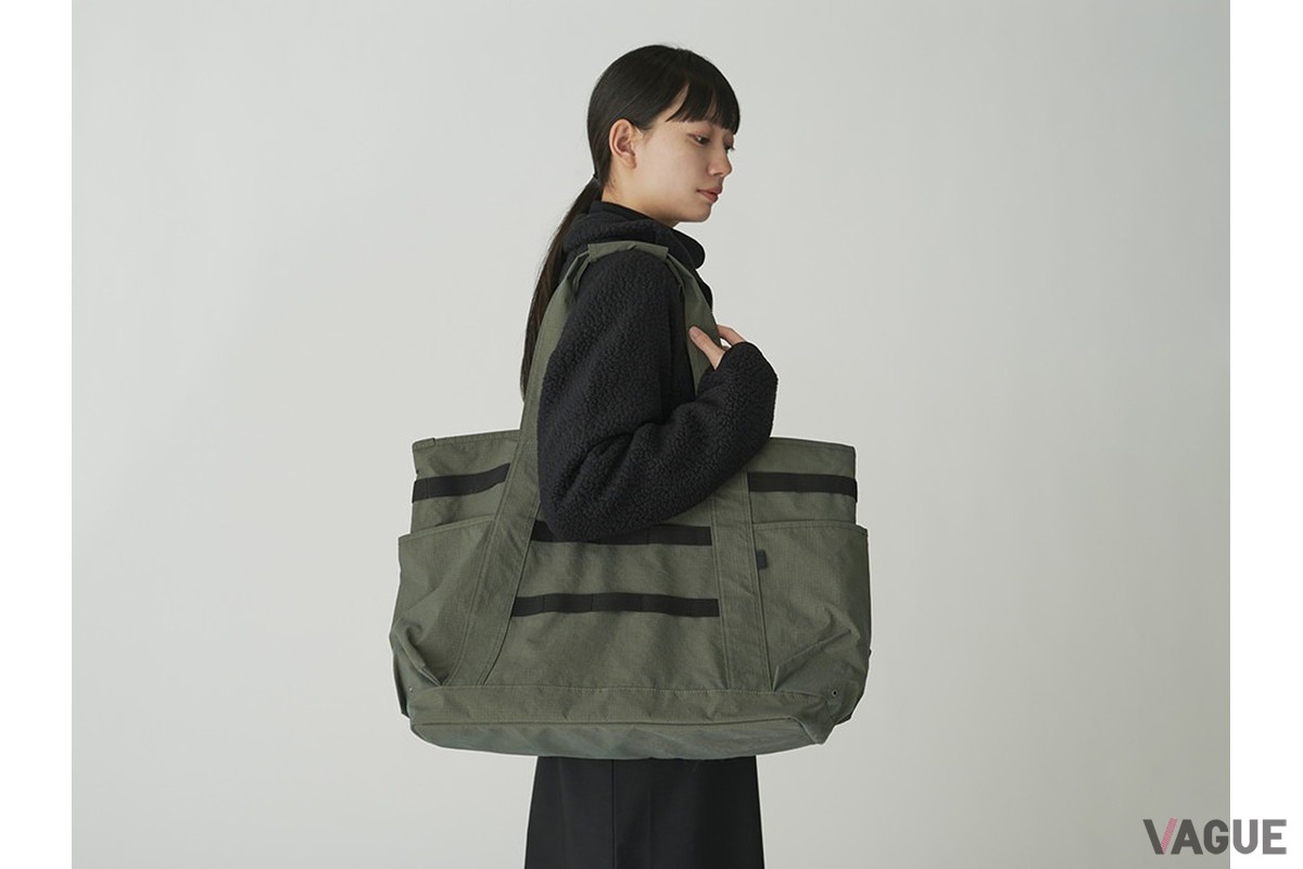 ショルダーストラップ付きの2WAY仕様