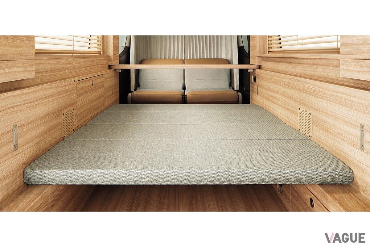 日産「キャラバン MYROOM」