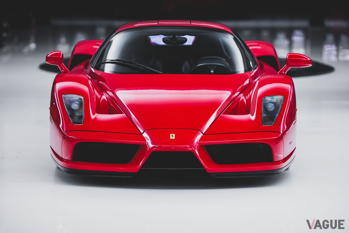 オークションに出品された2003年式フェラーリ「エンツォ・フェラーリ」Darin Schnabel(c)2025 Courtesy of RM Sotheby's
