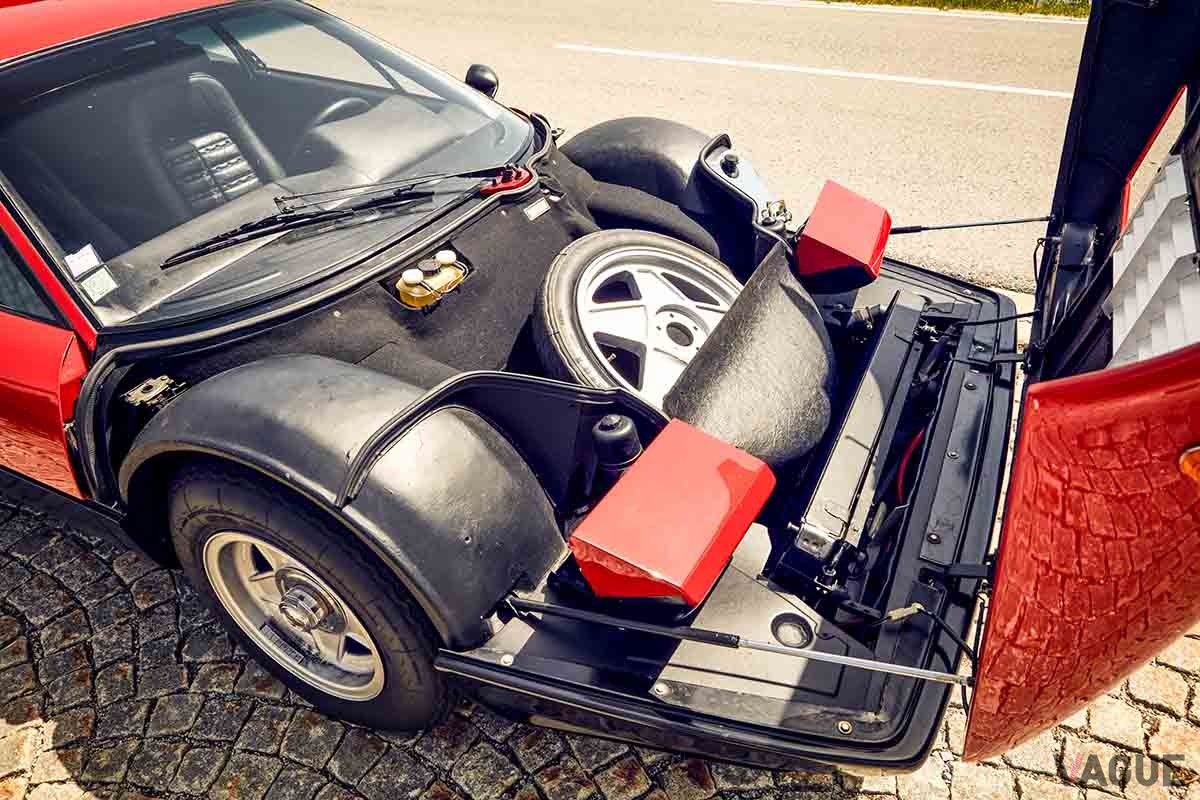 海外オークションに登場した1978年式フェラーリ「512BB」 Michael Compensis ©2024 Courtesy of RM Sotheby's
