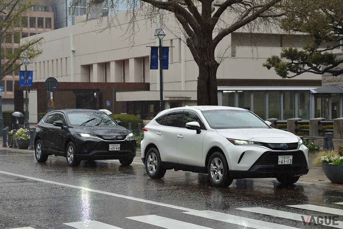 台風やゲリラ豪雨などの際、高速道路を走行すると「ハイドロプレーニング」現象が起きやすいので注意が必要だ