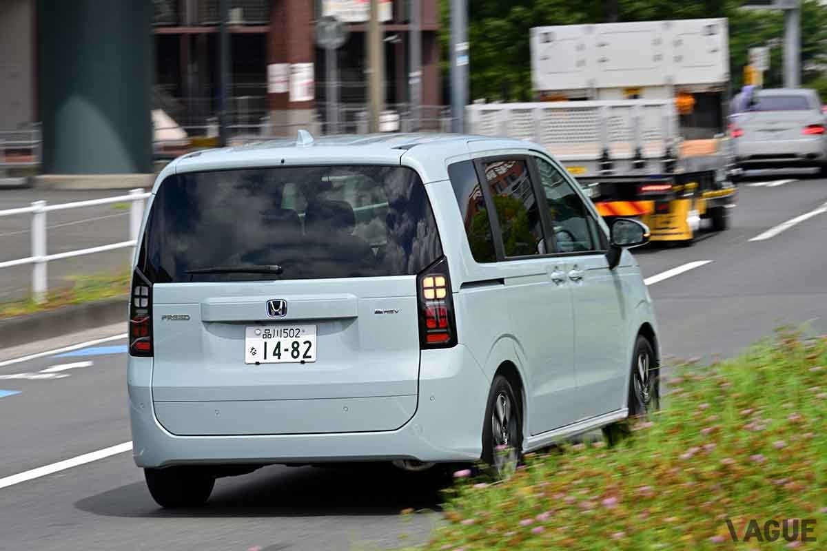 ホンダ新型「フリード」（エアー）