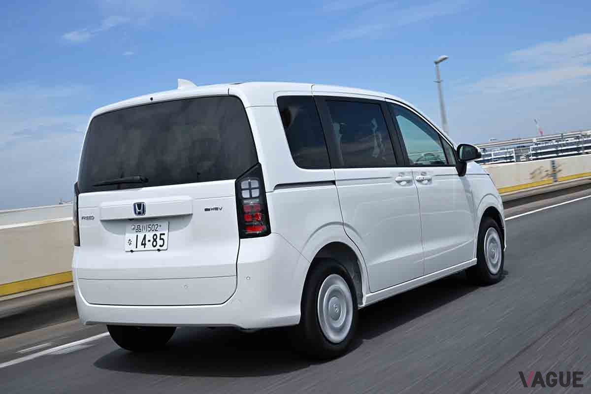 ホンダ新型「フリード」（エアー）