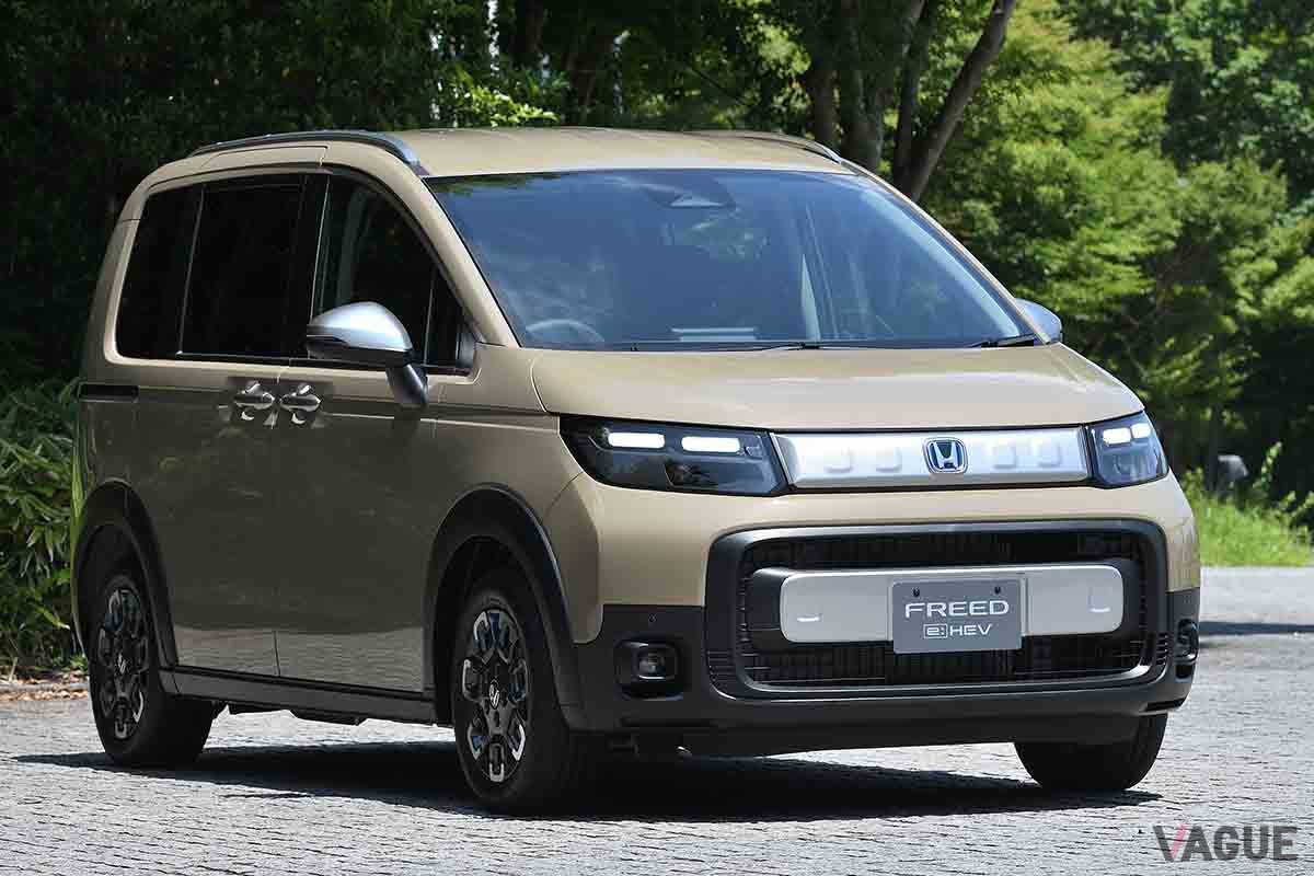 ホンダ新型「フリード」（クロスター）