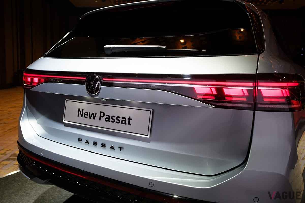 VW新型「パサート」