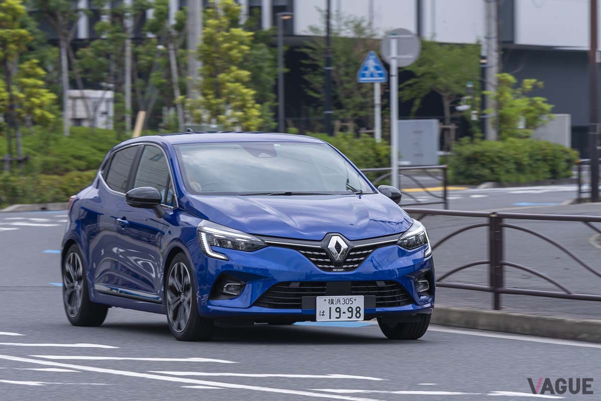 ルノー「ルーテシア」。ハイオクガソリン指定だ