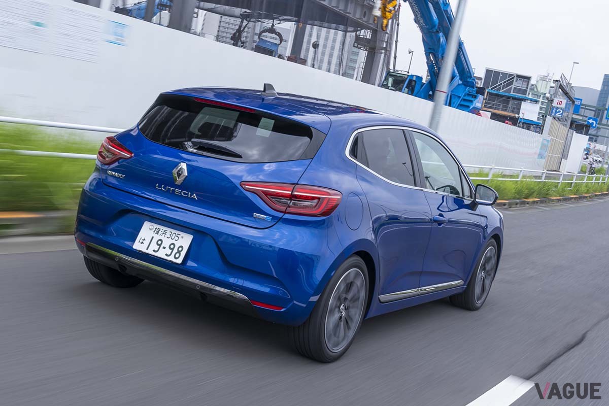 ルノー「ルーテシア」。ハイオクガソリン指定だ
