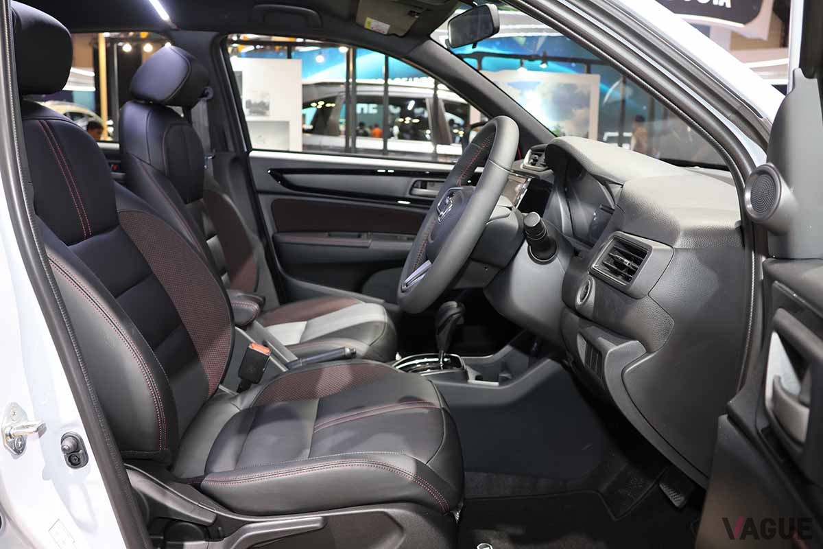 インドネシア国際モーターショーで見かけたホンダ新型「WR-V」RSグレードのインテリア