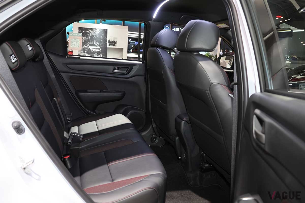 インドネシア国際モーターショーで見かけたホンダ新型「WR-V」RSグレードのインテリア