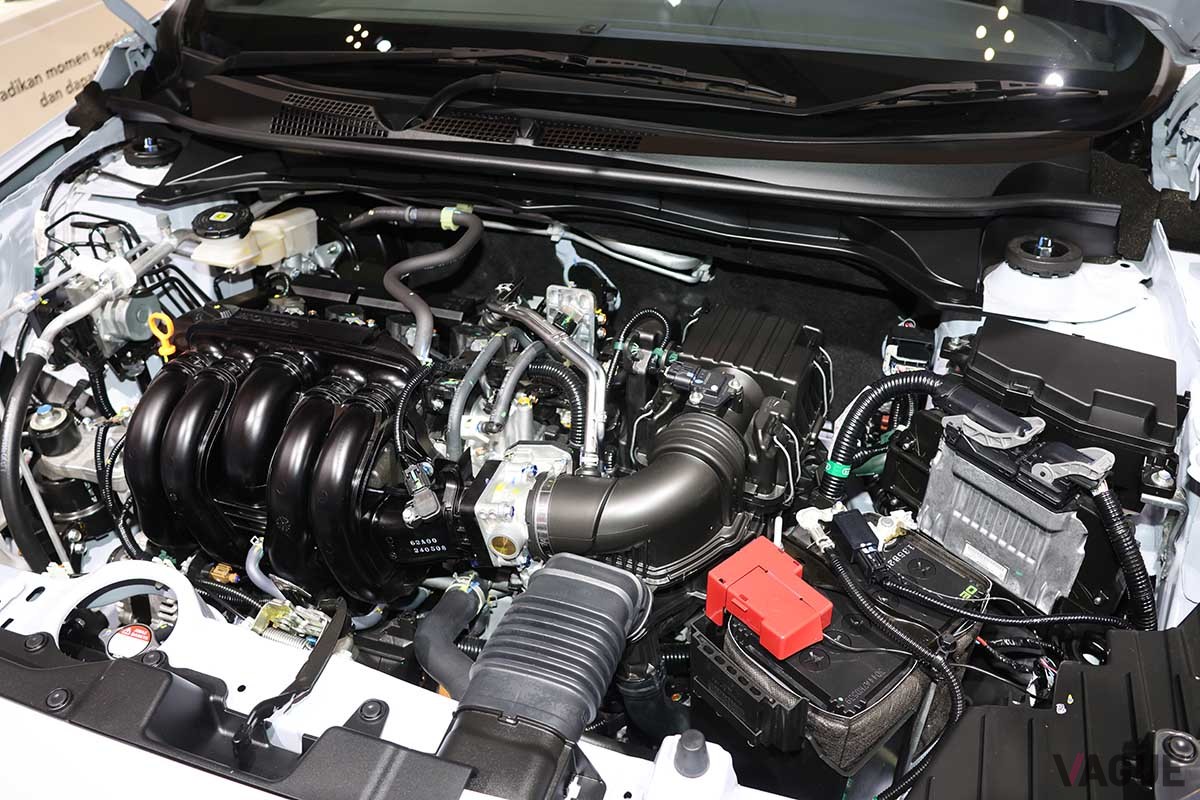 インドネシア国際モーターショーで見かけたホンダ新型「WR-V」RSグレードのエンジン