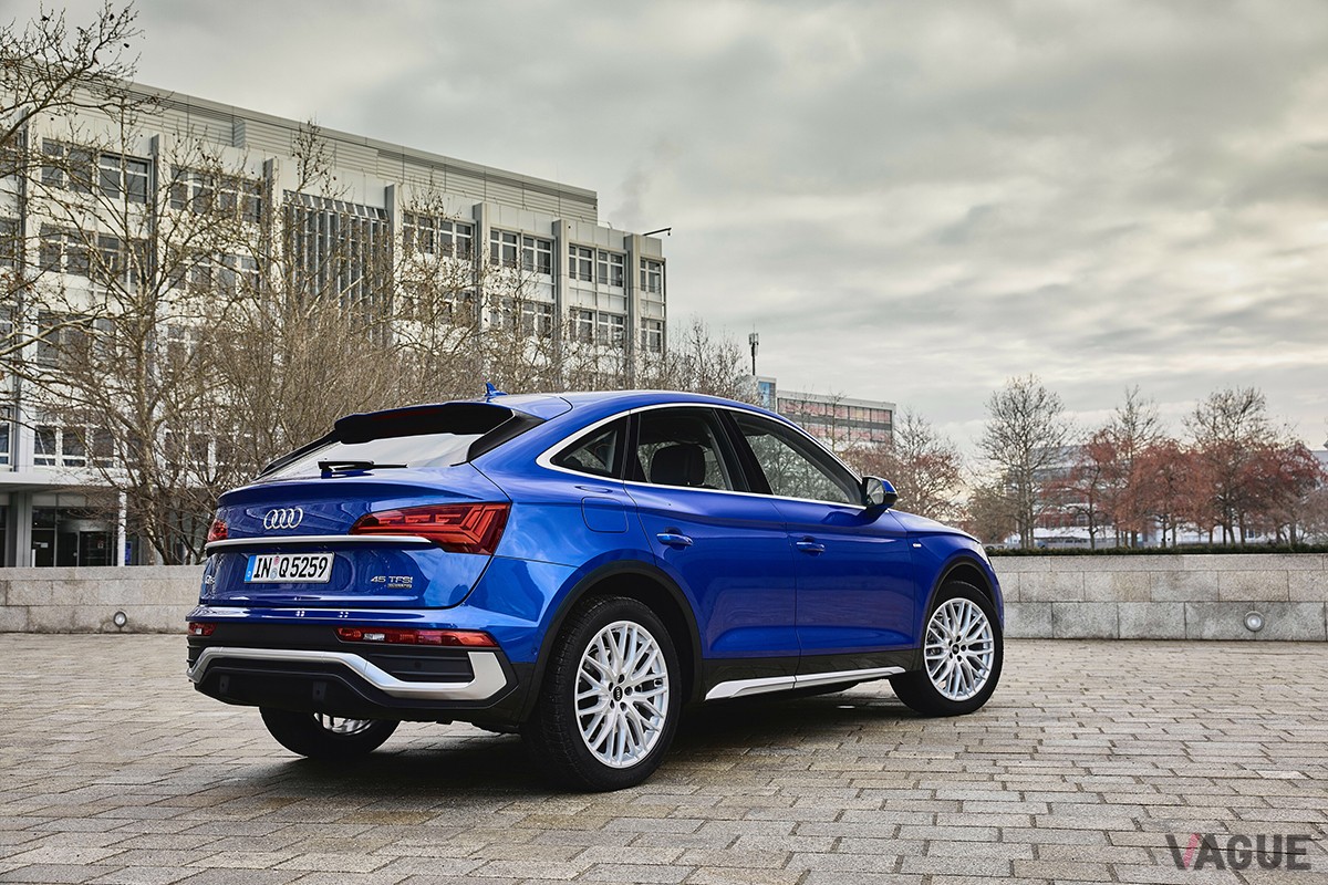 アウディ現行型「Q5スポーツバック」