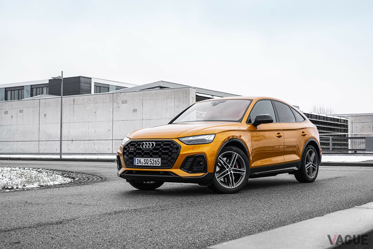アウディ現行型「SQ5スポーツバック」