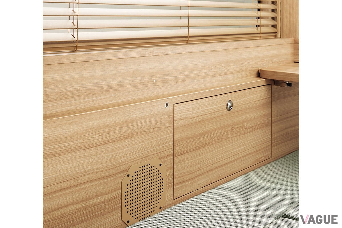 日産「キャラバン MYROOM」