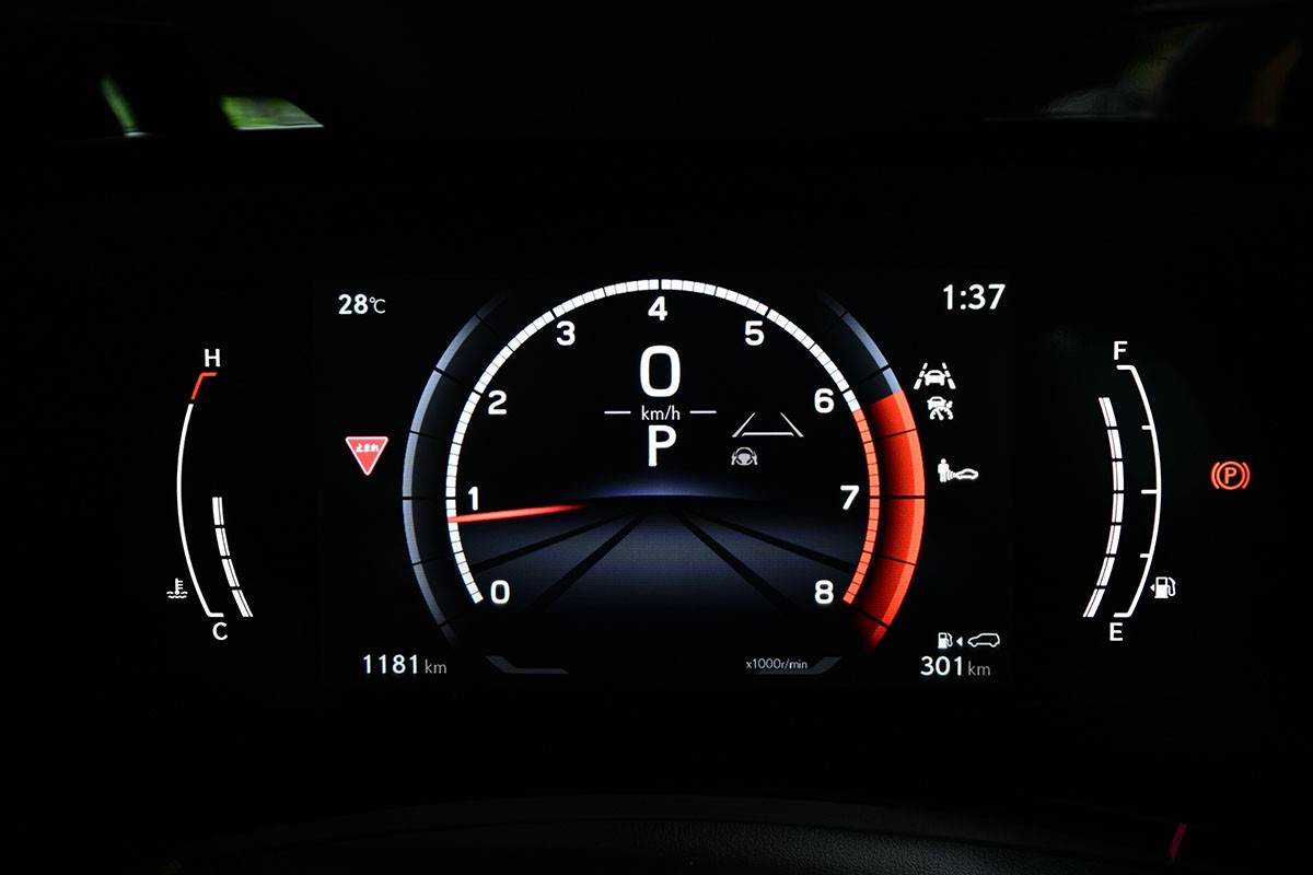 レクサス新型「NX350“Fスポーツ”」