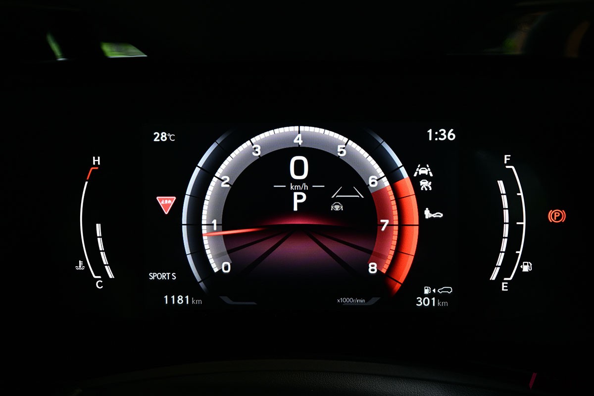 レクサス新型「NX350“Fスポーツ”」