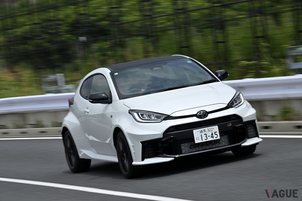 トヨタ“改良型”「GRヤリス」（ATモデル）