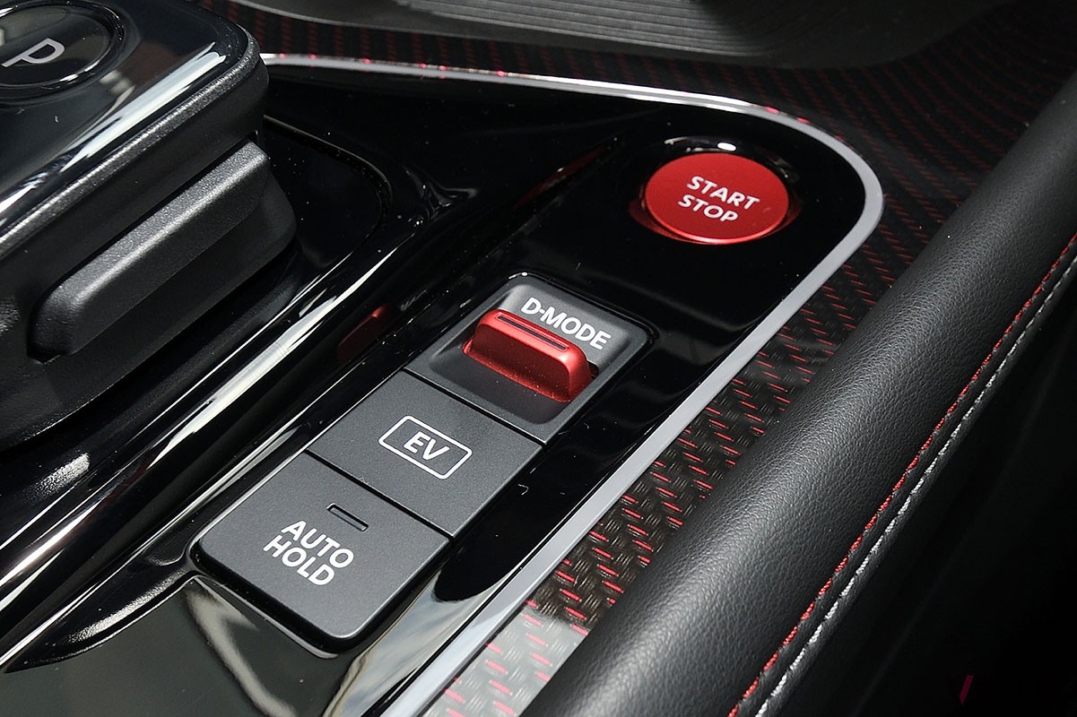 日産「ノート オーラNISMO tuned e-POWER 4WD」