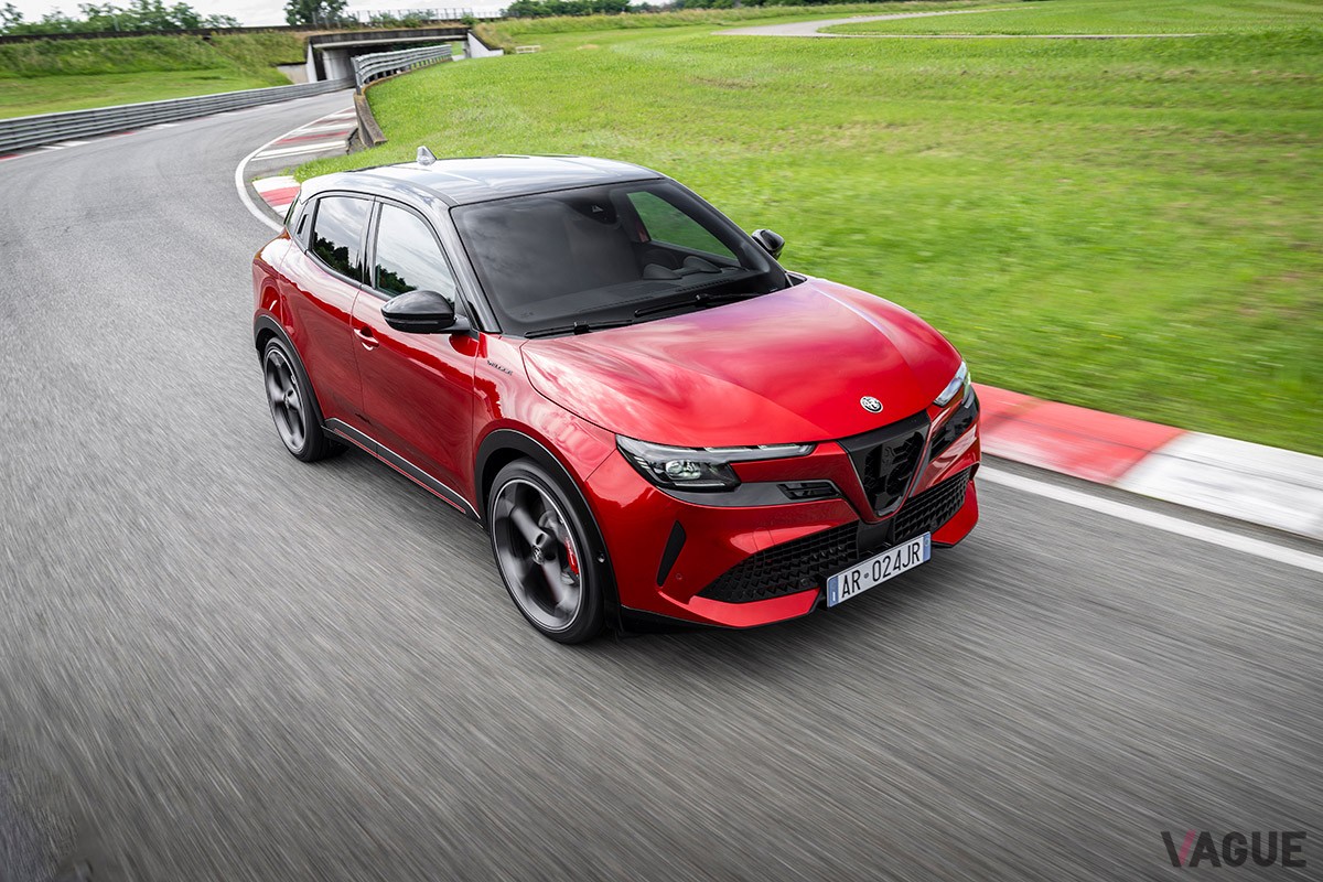 アルファ ロメオ新型「ジュニア」